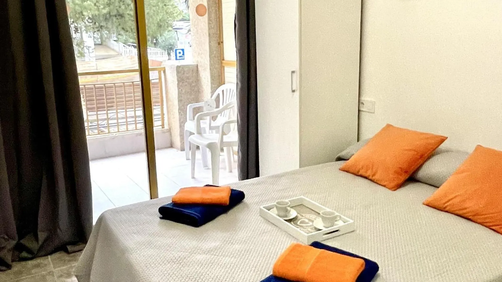 Apartment Apartbeach Cataluna 92 Climatizado Y Junto Playa Salou